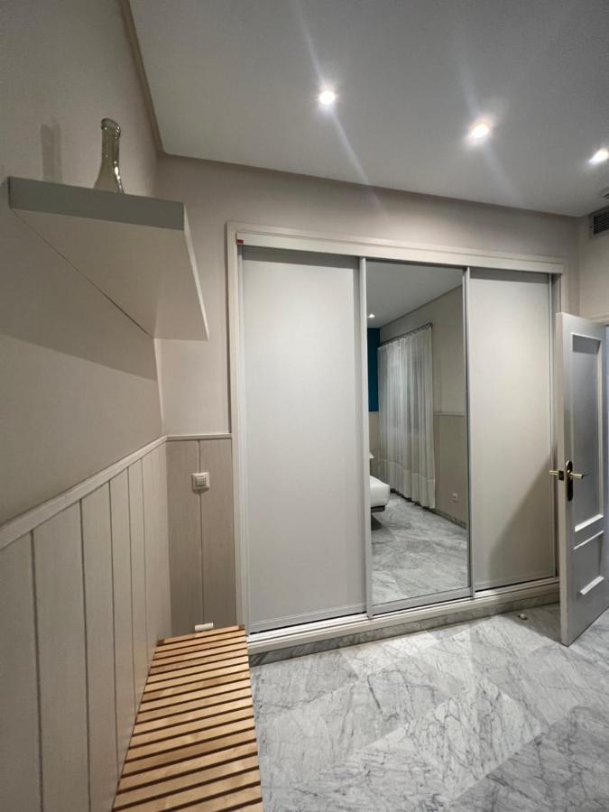 Iberflat Fabiola Apartment Seville Ngoại thất bức ảnh