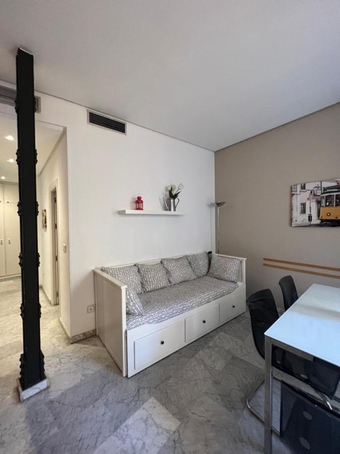 Iberflat Fabiola Apartment Seville Ngoại thất bức ảnh