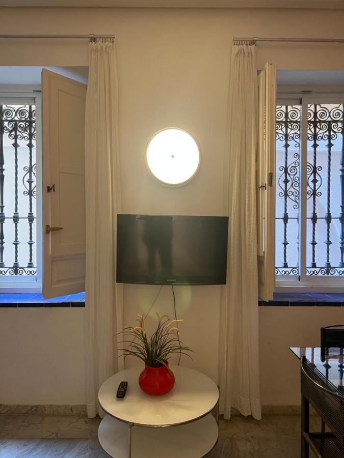 Iberflat Fabiola Apartment Seville Ngoại thất bức ảnh