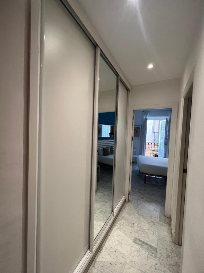 Iberflat Fabiola Apartment Seville Ngoại thất bức ảnh