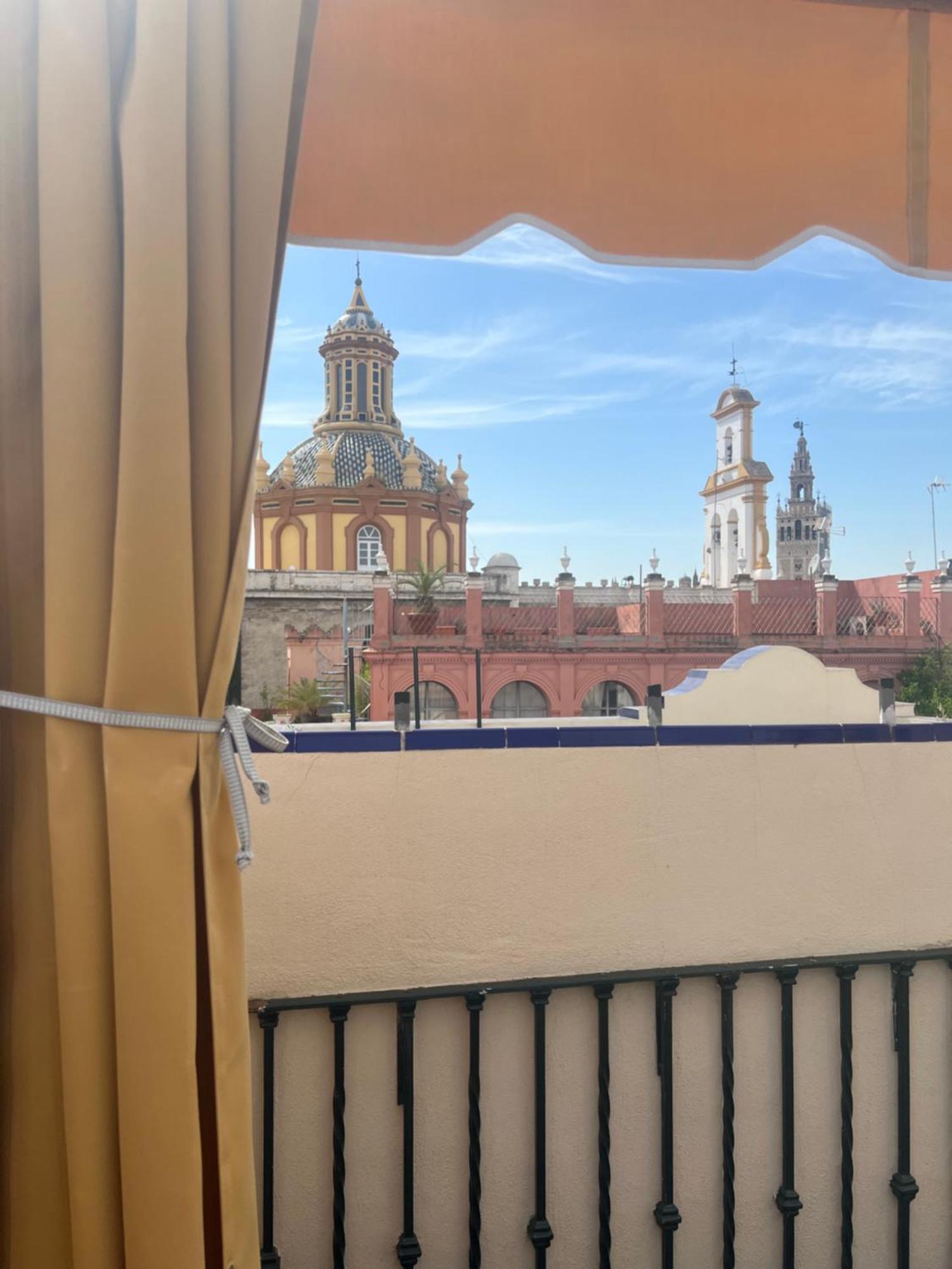 Iberflat Fabiola Apartment Seville Ngoại thất bức ảnh