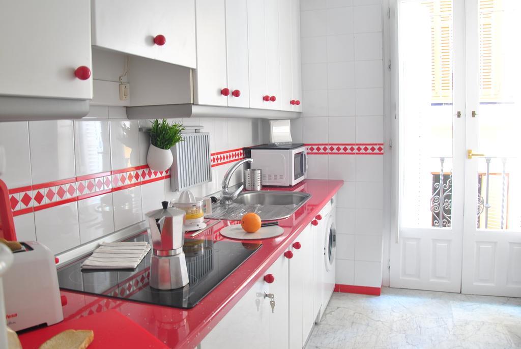 Iberflat Fabiola Apartment Seville Ngoại thất bức ảnh